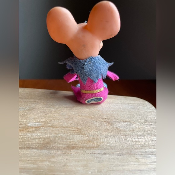 Vintage Happy Mouse Pixie Knee Hugger Christmas Decor w/ Felt and Rubber Face - Picture 7 of 11